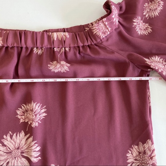 Vince Camuto Mauve Pink Floral Off Shoulder Blouse - Picture 6 of 8